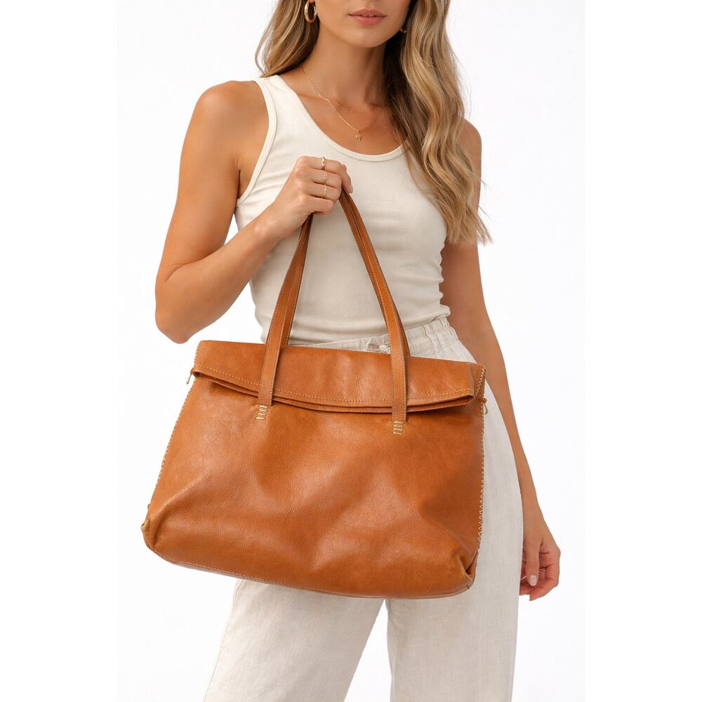 Vintage 2000s Ellington Cognac Leather Slouchy Tote Bag